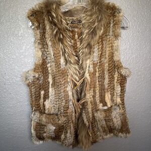 J. Mclaughlin Rabbit‎ / Racoon Trim Vest SZ S Toggle Closure Hippy Animal Boho